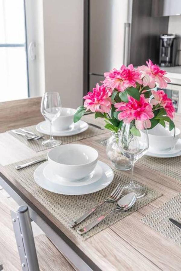 Stunning Views Of Downtown - Luxury High Rise With King Bed! Villa Toronto Esterno foto