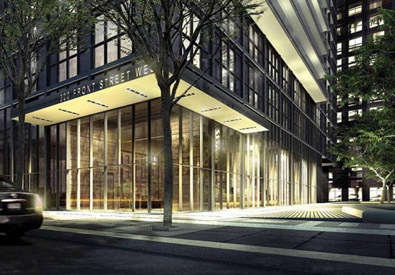 Stunning Views Of Downtown - Luxury High Rise With King Bed! Villa Toronto Esterno foto