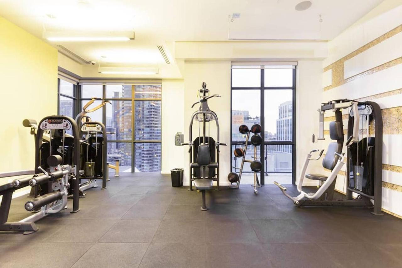 Stunning Views Of Downtown - Luxury High Rise With King Bed! Villa Toronto Esterno foto